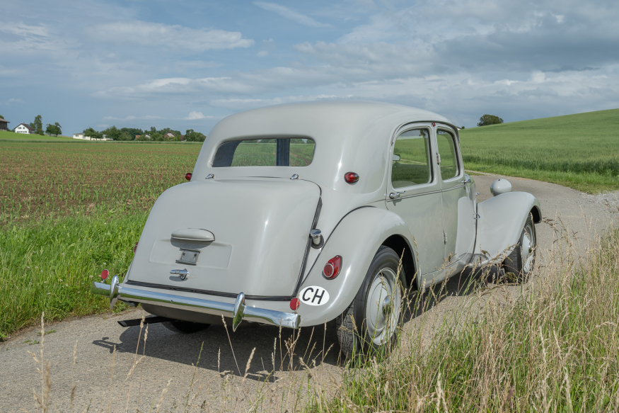 CITROËN 11 BL (Légère)