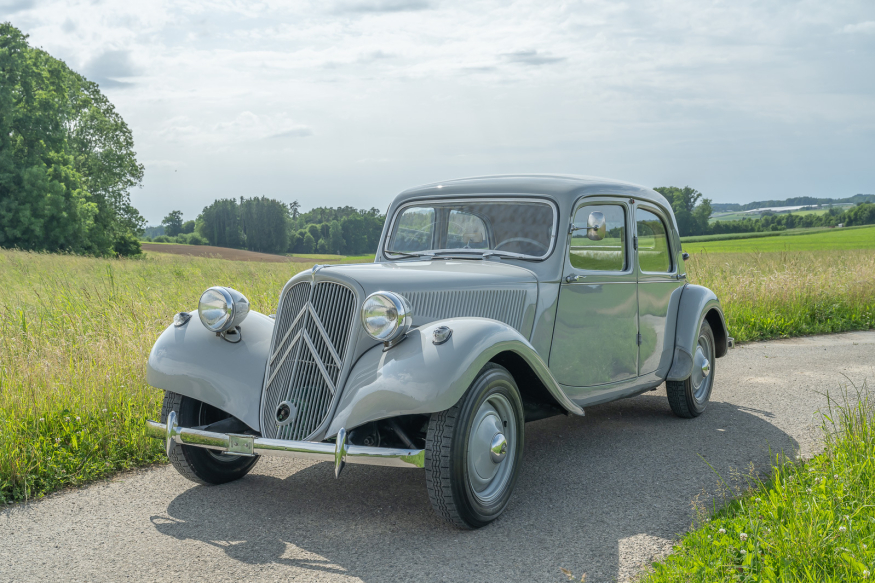 CITROËN 11 BL (Légère)
