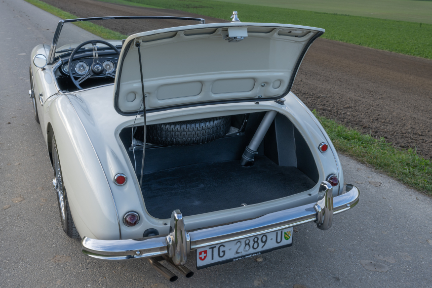 AUSTIN HEALEY 3000  MK2