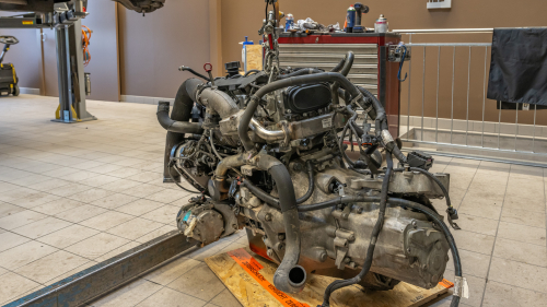 Motor und Getriebe